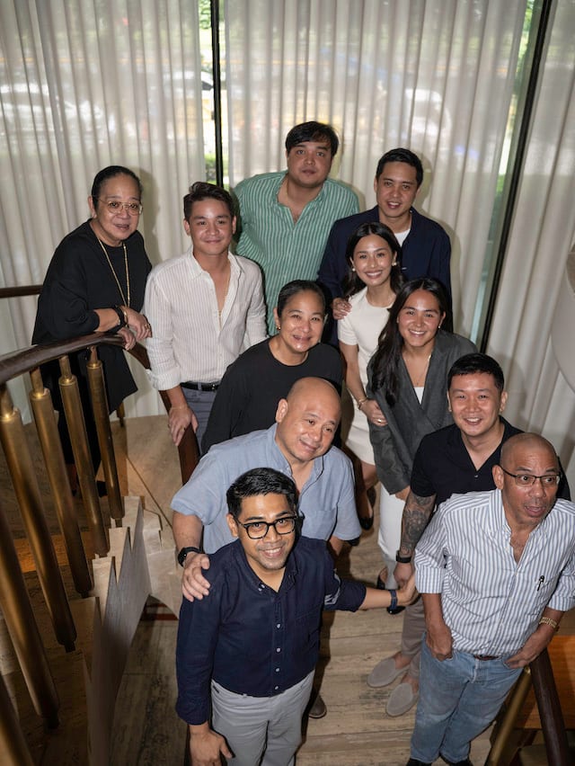 Ms. Veana Forés, Jose Forés, Alfonso Forés, Amado Forés, Ms. Bledes Forés Legarda, Carmela Fortuna Forés, Mercedes Forés, Mr. Oye Forés, Jorge Mendez, Edgar Allan Caper, Mr (3)